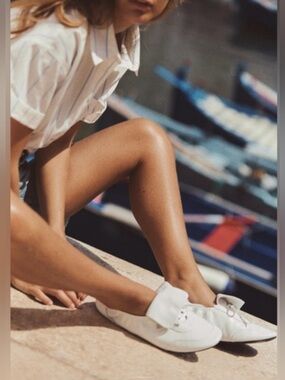 ZARA LACE-UP LOW HEEL LEATHER SHOES EU 39
